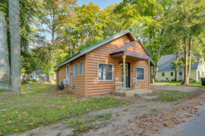 Cozy Otsego Lake Cabin Less Than 1 Mi to Sandy Beach!